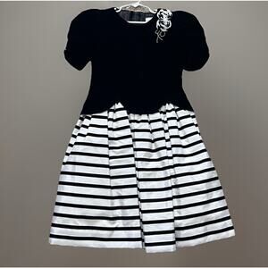 Nicole Dorissa Vintage Party Dress Velvet Puff Sleeve Big Bow Girls 10 Black Tie